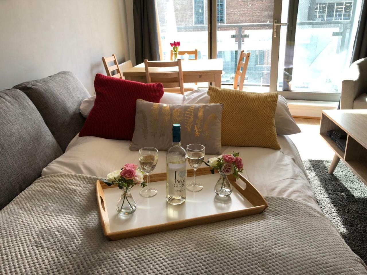Ashleigh Two Bed Apartment In The Heart Of Watford Watford  Exterior foto